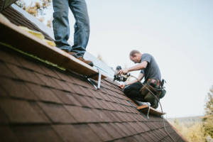 Local Roofers in Silver Lake, OR